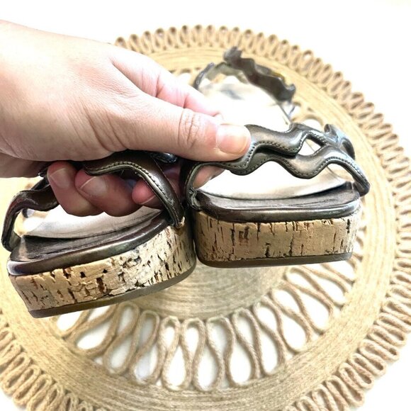 Prada Brown Patent Leather Scalloped Open Toe Wedge Sandals Size EU 40.5 - Picture 11 of 12